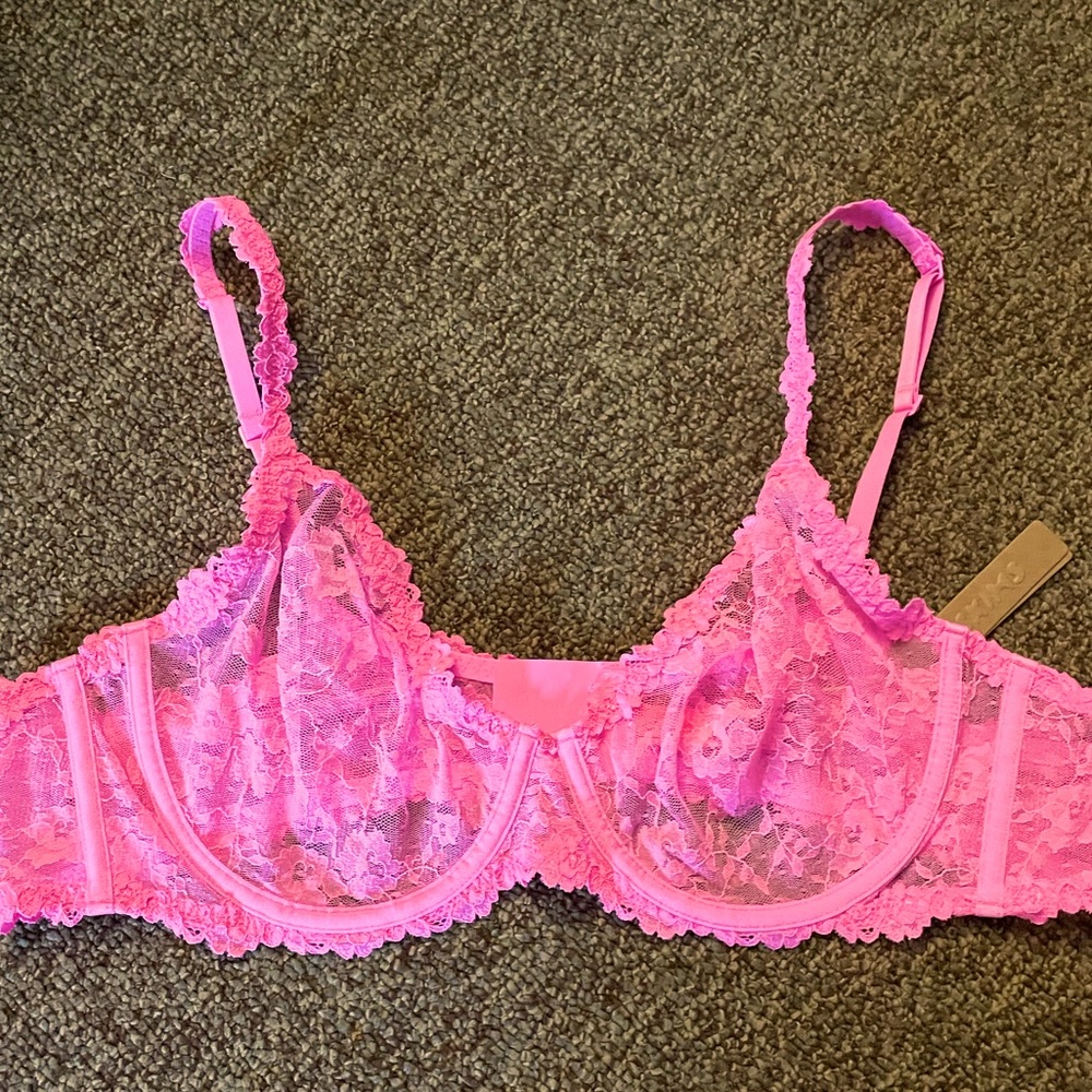 SKIMS underwire stretch lace scoop bra